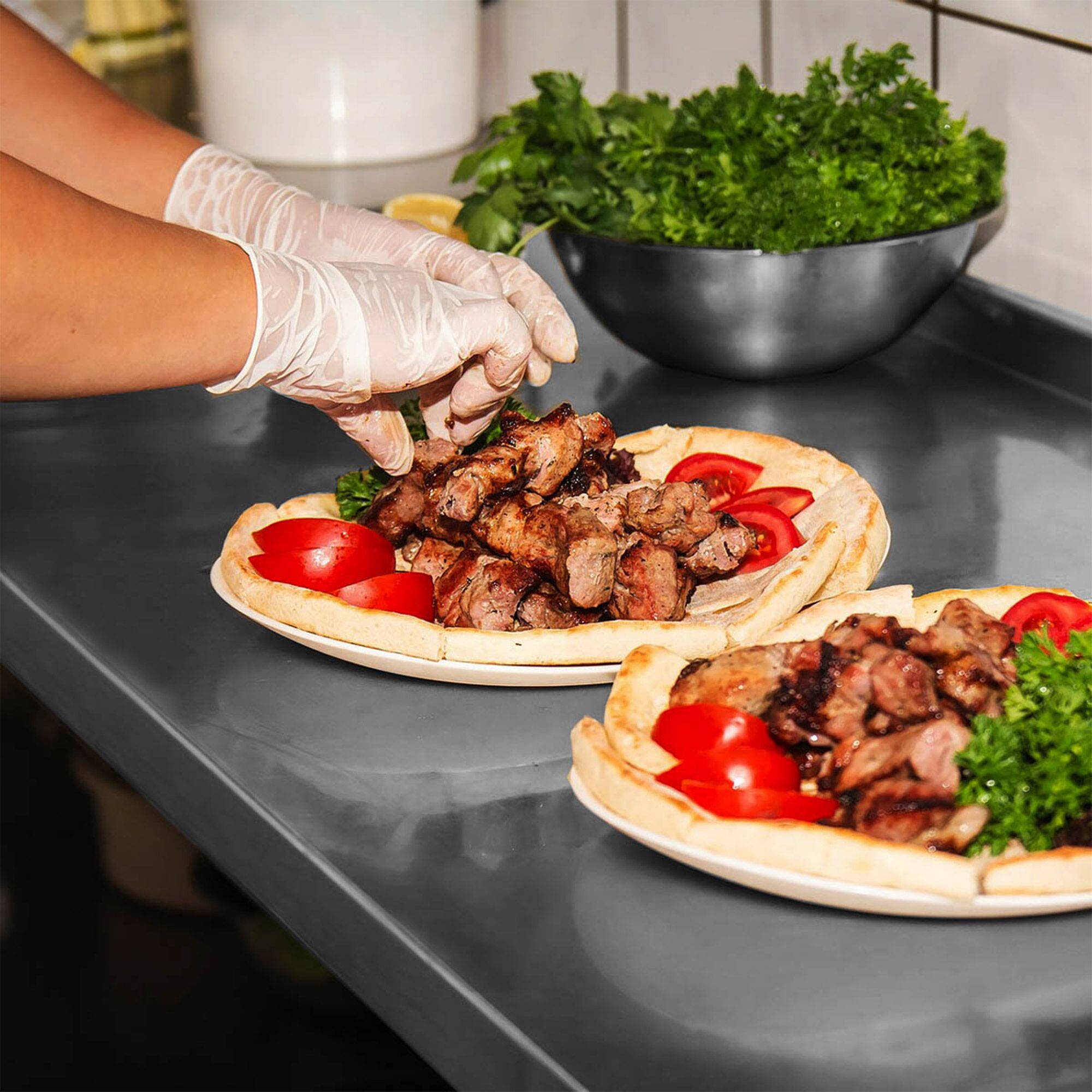 stainless_steel_worktable_inuse_1-jpg_163579